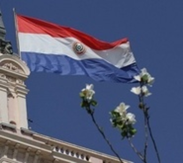 Preparan el Centro Histórico para los festejos patrios - Paraguay.com