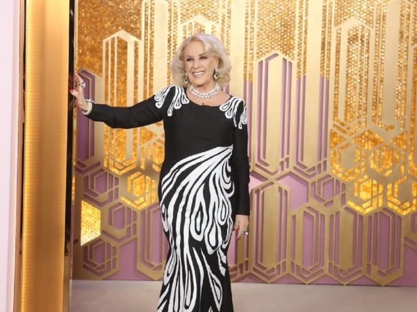 Mirtha Legrand está "muy bien" tras ser operada