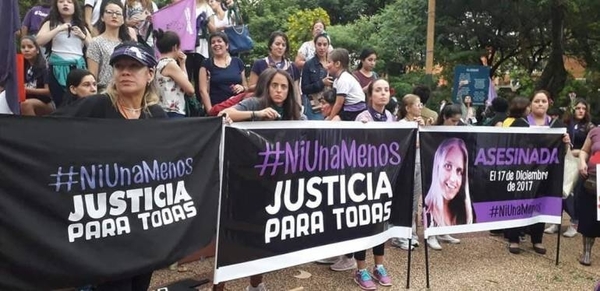 HOY / Ni una menos: víctimas de feminicidio serán homenajeadas en víspera del Día de la Madre
