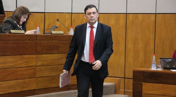 Victor Bogado, el segundo senador que pierde la investidura