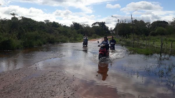 Repunte del Río Jejuí empieza a dejar aisladas a comunidades ribereñas