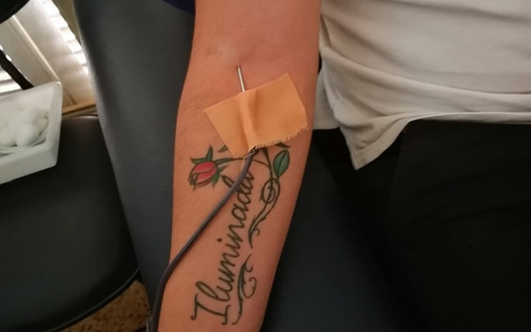 Con tatuajes igual se puede donar sangre
