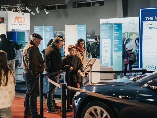 Salón de vehículos eléctricos y ciudades inteligentes llega a Paraguay - Radio 1000 AM