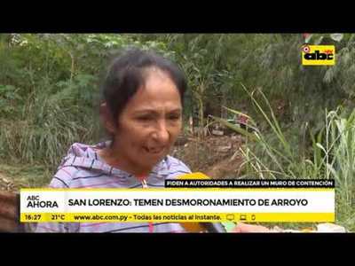Vecinos de San Lorenzo temen desmoronamiento - Tv - ABC Color