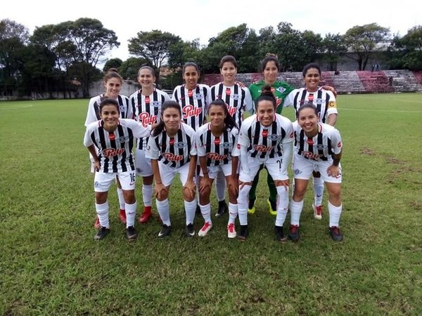 Libertad/Limpeño lidera en Femenino - Deportes - ABC Color