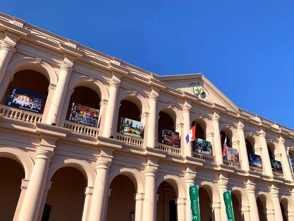 Feria de sabores y festival musical por los 15 años del Cabildo