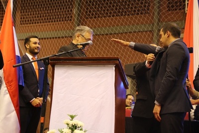 Asume nuevo intendente de CDE - ADN Paraguayo