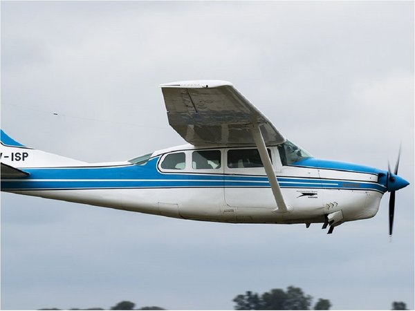 Aeronave aterrizó de emergencia en San Pedro