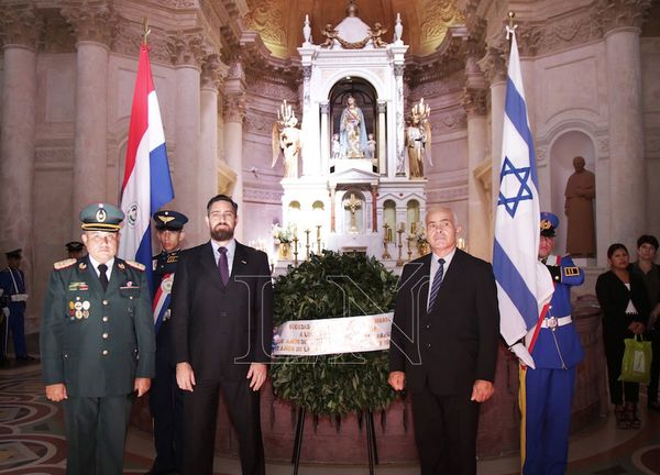 Homenaje a la patria y a Israel