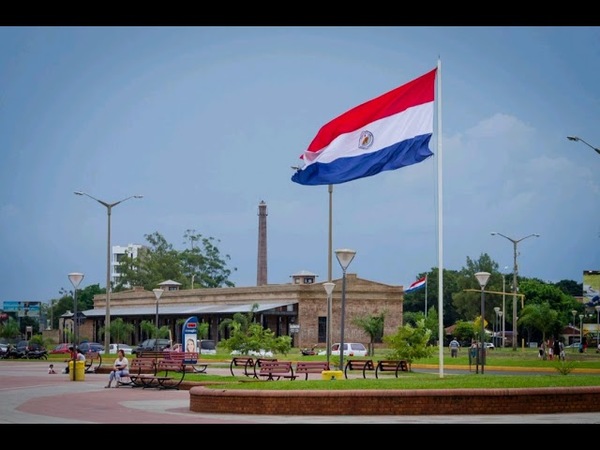 PARAGUAY FESTEJA 208 AÑOS DE INDEPENDENCIA