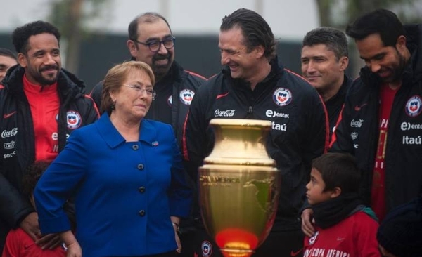 HOY / El rival copero de Cerro Porteño quiere un peso pesado en su banco