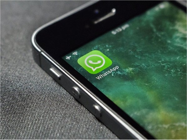WhatsApp detecta vulnerabilidad que permitió a hackers acceso a teléfonos