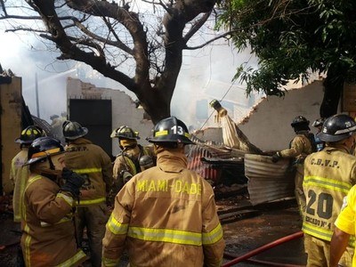 Controlan incendio registrado en una carpintería  - Radio 1000 AM