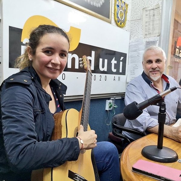 Serenata a Paraguay con la guitarrista que nos representará en Suecia y Rusia » Ñanduti
