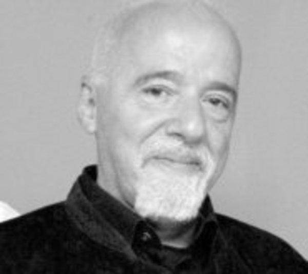 Justicia condena a dos jóvenes a leer 'El Alquimista' de Paulo Coelho - Paraguay.com