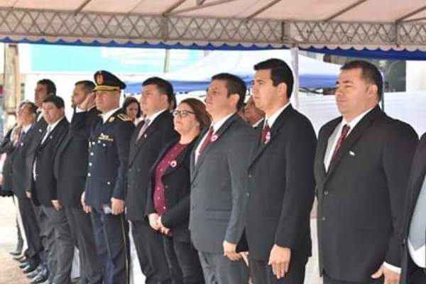 Fiesta Patria, Juventud Y Bullicio en Campo 9