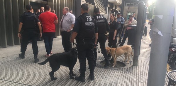MUNDO | Evacuan el edificio del Congreso argentino