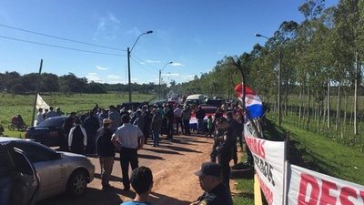 Pobladores aislados exigen culminación de obras - Nacionales - ABC Color