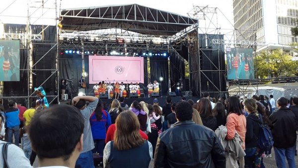 Ambiente festivo en el centro - Nacionales - ABC Color