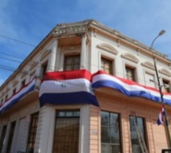 Centro de Asunción se tiñe por completo de rojo blanco y azul  - Paraguay.com