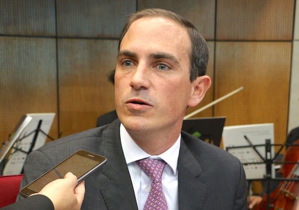 Insistirán en el uso de urnas electrónicas