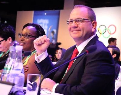 Pérez, a comisiones del COI