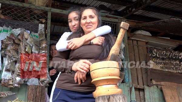 UNA MADRE GUERRERA QUE CON EL MORTERO Y LOS YUYOS CRIÓ 8 HIJOS