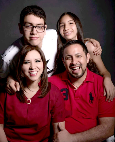 Múltiples roles de la mujer actual: Madre y profesional