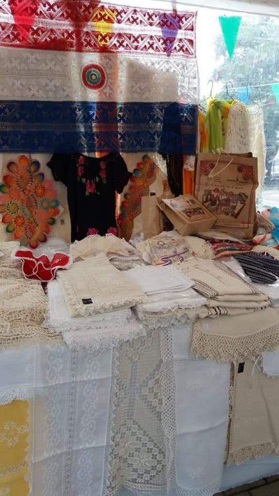 Realizan feria artesanal para las mamás - ADN Paraguayo