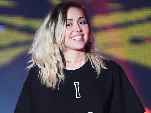 Miley Cyrus estará en quinta temporada de Black Mirror