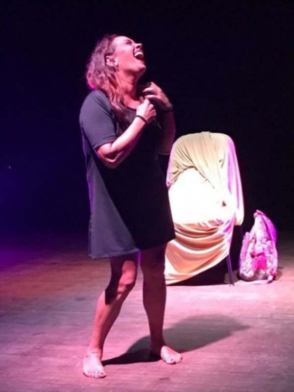 Comedia busca apoyo para viajar a festival - Espectaculos - ABC Color