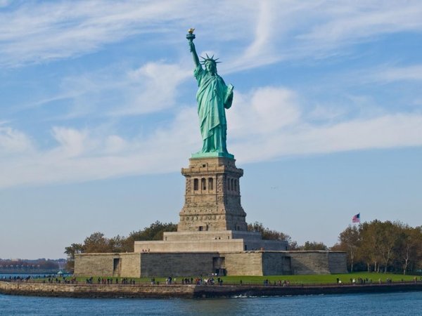 Limitan visitas guiadas a Estatua de la Libertad y Ellis Island - Viajes - ABC Color