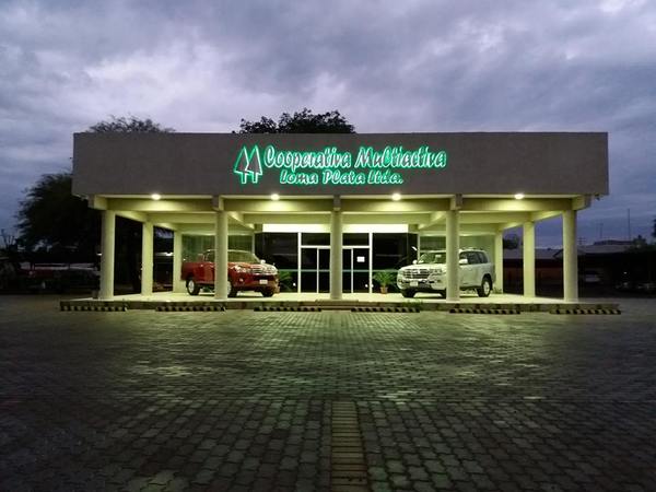 Loma Plata mantiene una calificación positiva