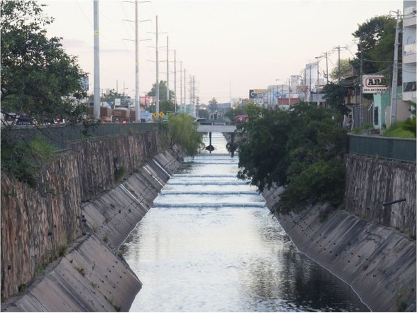 Ineficacia y exigencias traban obras para mitigar caudalosos raudales