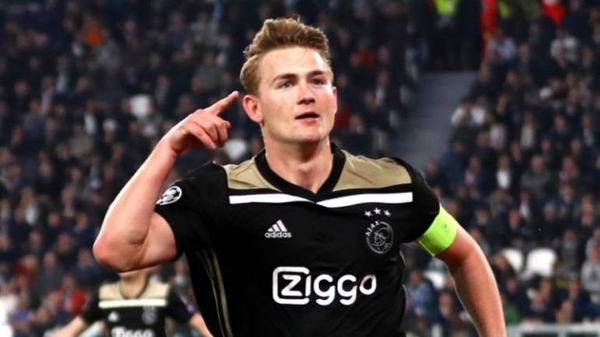 HOY / De Ligt sobre el Barcelona: "Tengo que analizar las cosas y veremos"