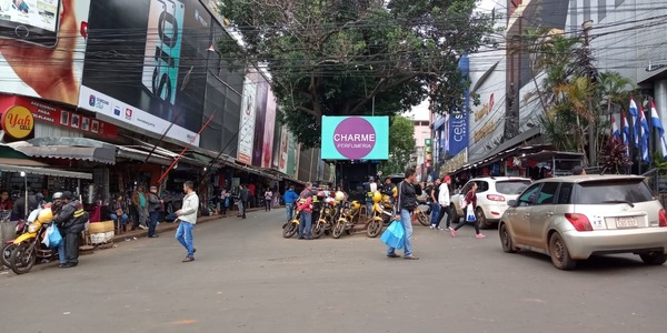Escasas ventas en la capital del Alto Paraná durante feriado - ADN Paraguayo