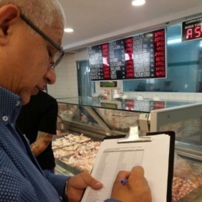 Fiebre de aumentos arrastra al 70% de la canasta familiar - ADN Paraguayo