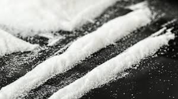 Estudio revela mayor consumo de cocaína en instituciones educativas públicas y marihuana en centros privados - Radio 1000 AM