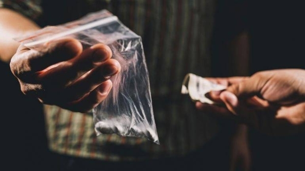HOY / Estudiantes paraguayos (de 12 a 17 años) revelan las drogas que más consumen