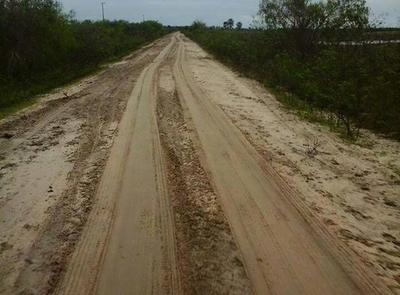 Intensifican trabajos para rehabilitación de caminos en Ñeembucú, Misiones y San Pedro - ADN Paraguayo