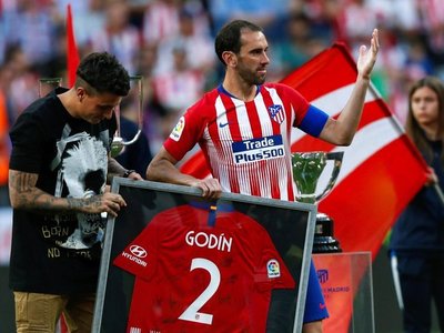 Godín: "No me voy a ir nunca, porque mi corazón va a estar siempre aquí"