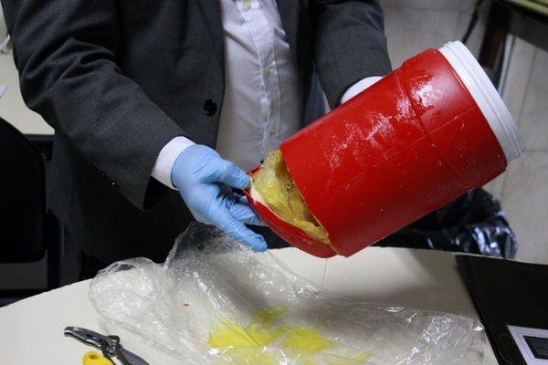 Droga en termos y cubiertos - Nacionales - ABC Color