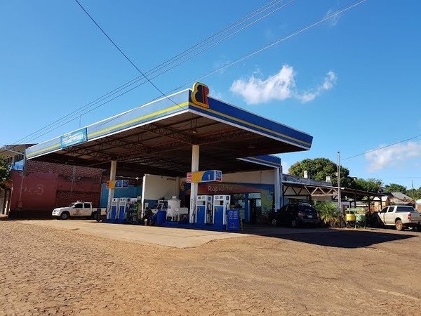 HURTAN EN ESTACION DE SERVICIO SOBRE RUTA VI