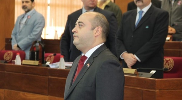 ASUME ARNALDO FRANCO EN REEMPLAZO DE VÍCTOR BOGADO