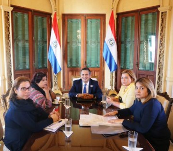 Buscan expandir Centro Ciudad Mujer en el interior del país - ADN Paraguayo