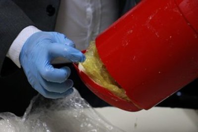 Interceptan envíos de cocaína ocultos en termos forrados y utensilios de cocina - ADN Paraguayo