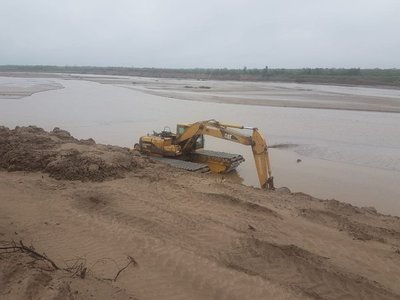 Anuncian finalización de trabajos en nueva embocadura del Pilcomayo en 15 días - .::RADIO NACIONAL::.