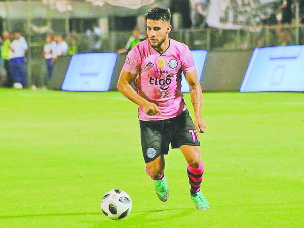 Tito llegó a la selección y agradeció a su mentor