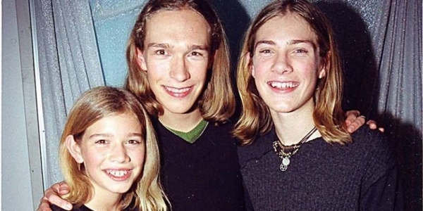 HOY / Los hermanos Hanson revelan el significado detrás de la canción “MMMBop”