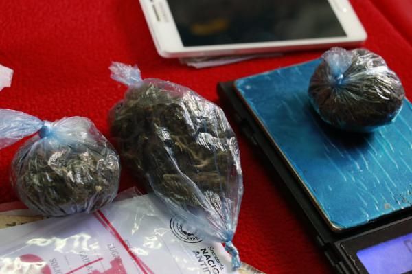 Miden uso de marihuana y cocaína en instituciones educativas - Nacionales - ABC Color